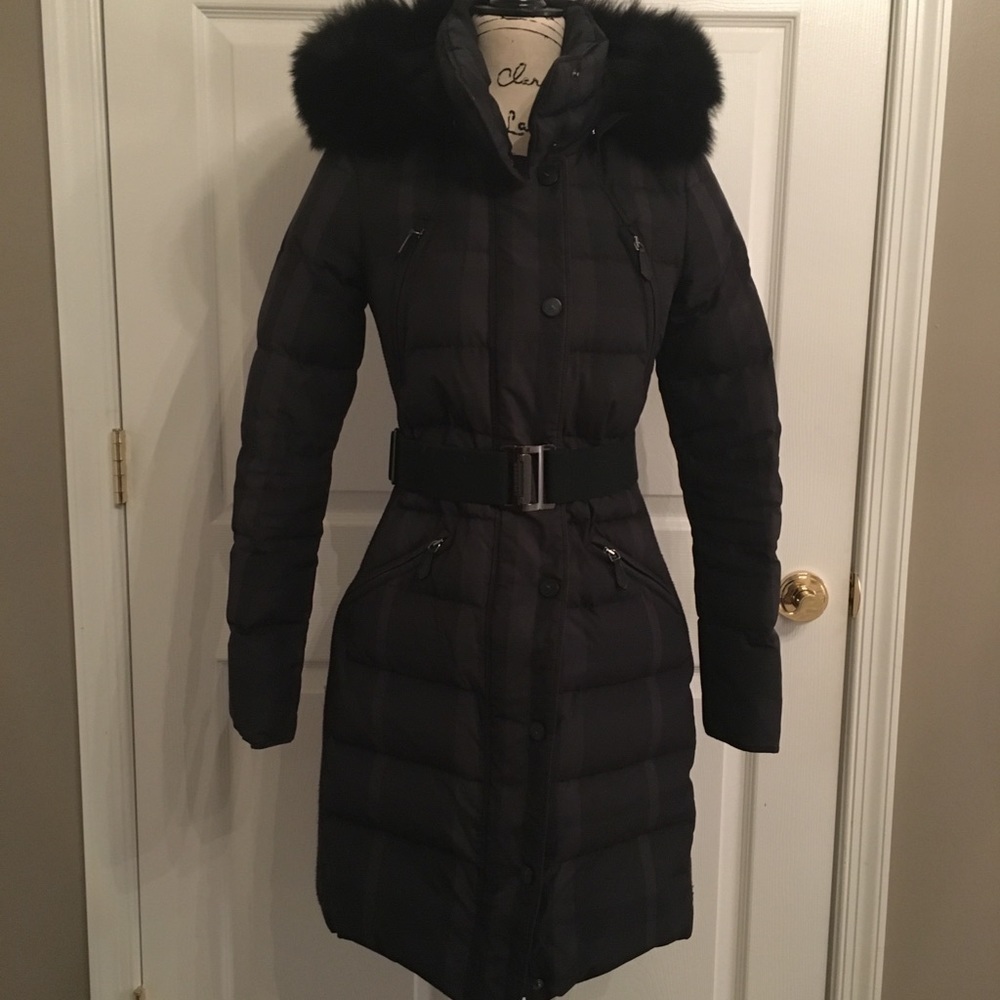 ‼️🔥Stunning Burberry plaid puffer - Picture 3 of 11
